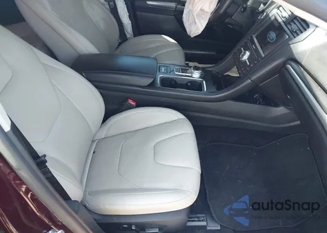 2017 Ford Fusion Hybrid Titanium from USA, damaged, VIN 3FA6P0RU8HR321040